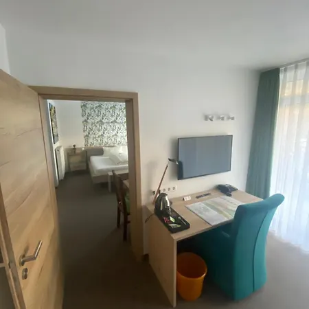 Atrium Serviced And Apartman *